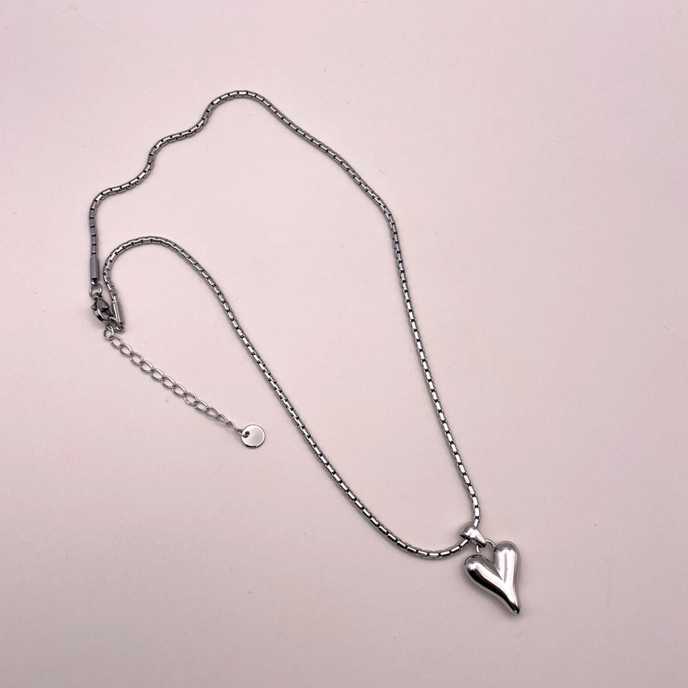 Silver Heart Pendant Necklace
